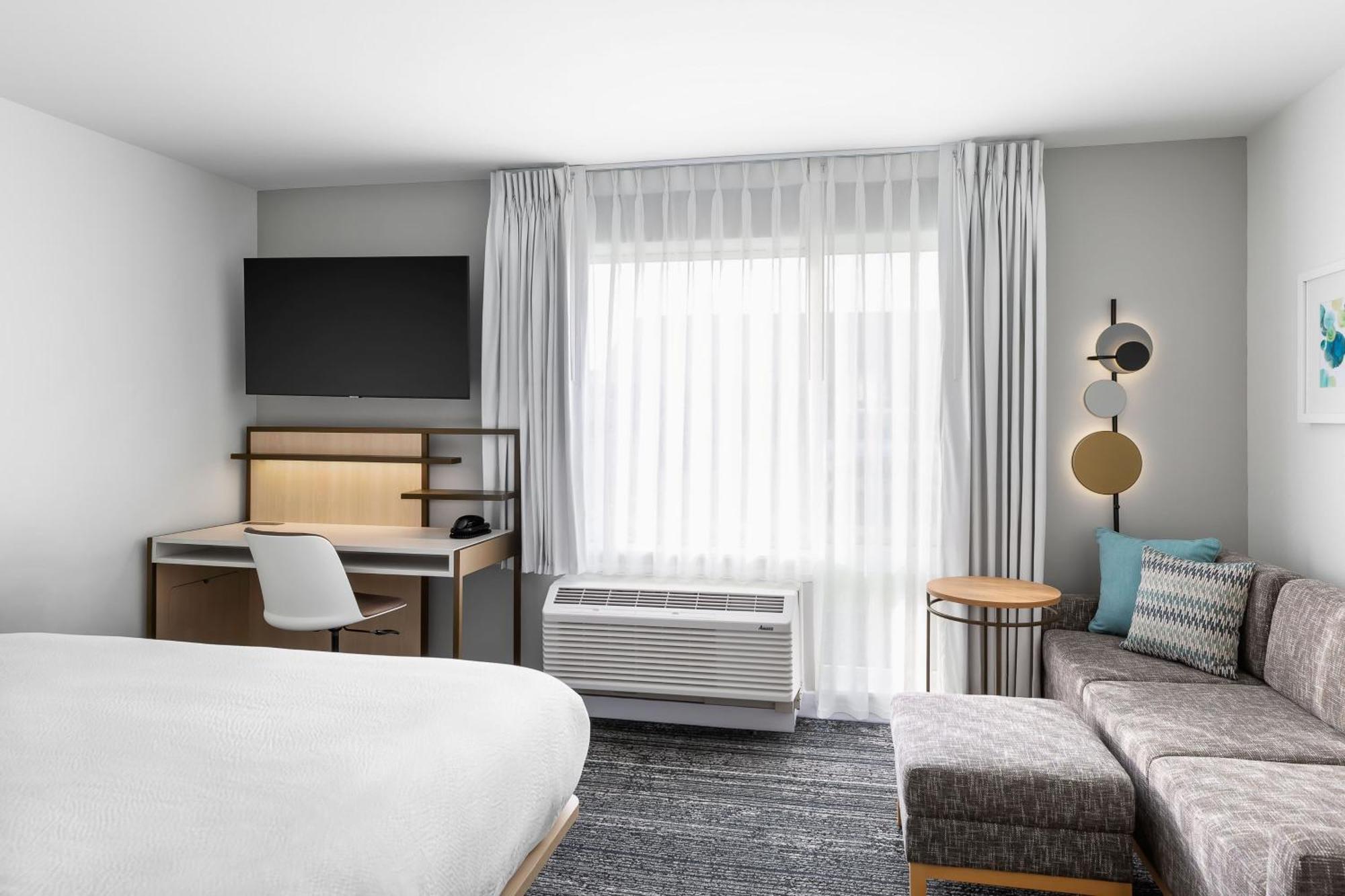 Towneplace Suites By Marriott Iron Mountain Exterior foto